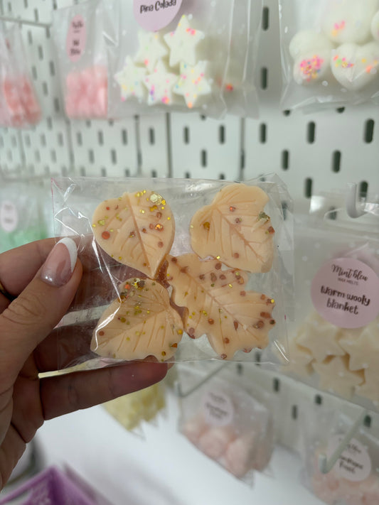 Amber & patchouli leaves