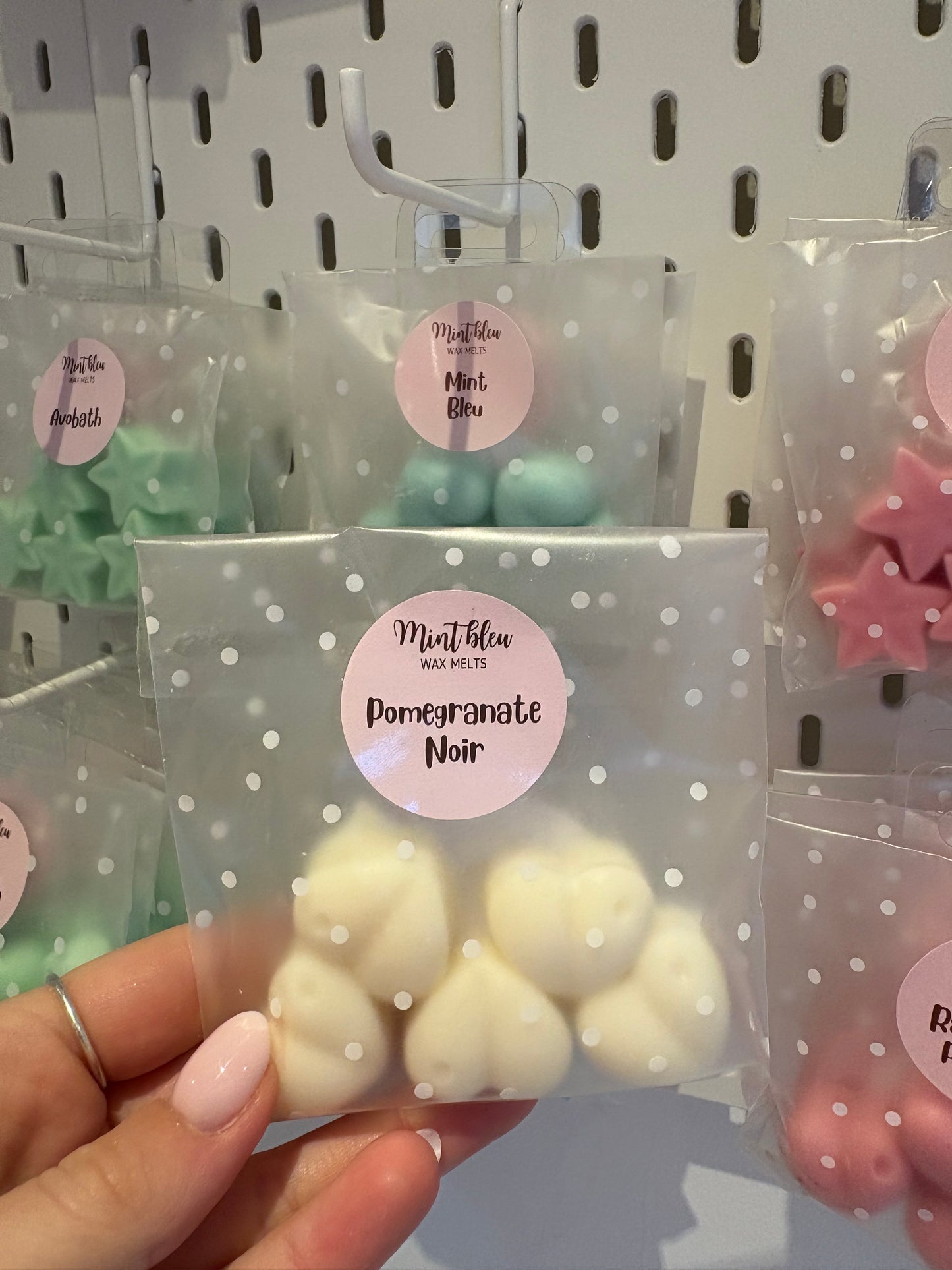 5 Pomegranate Noir hearts