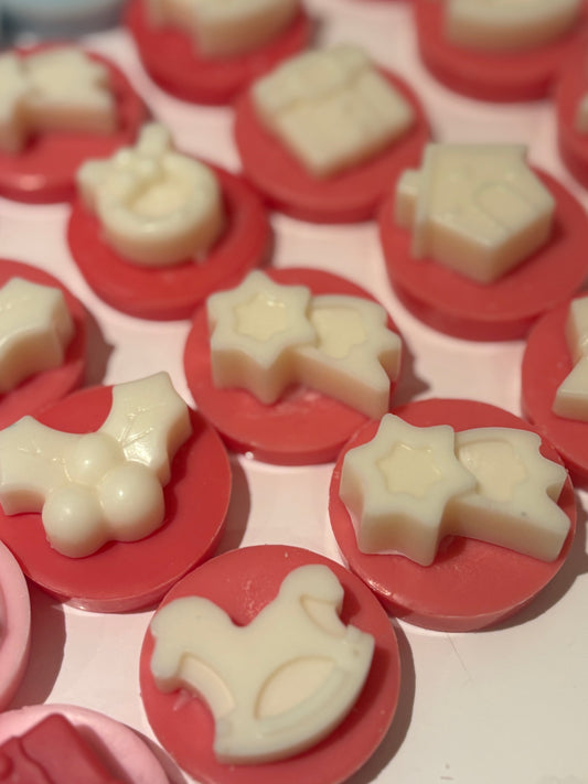 Christmas fireplace wax tart