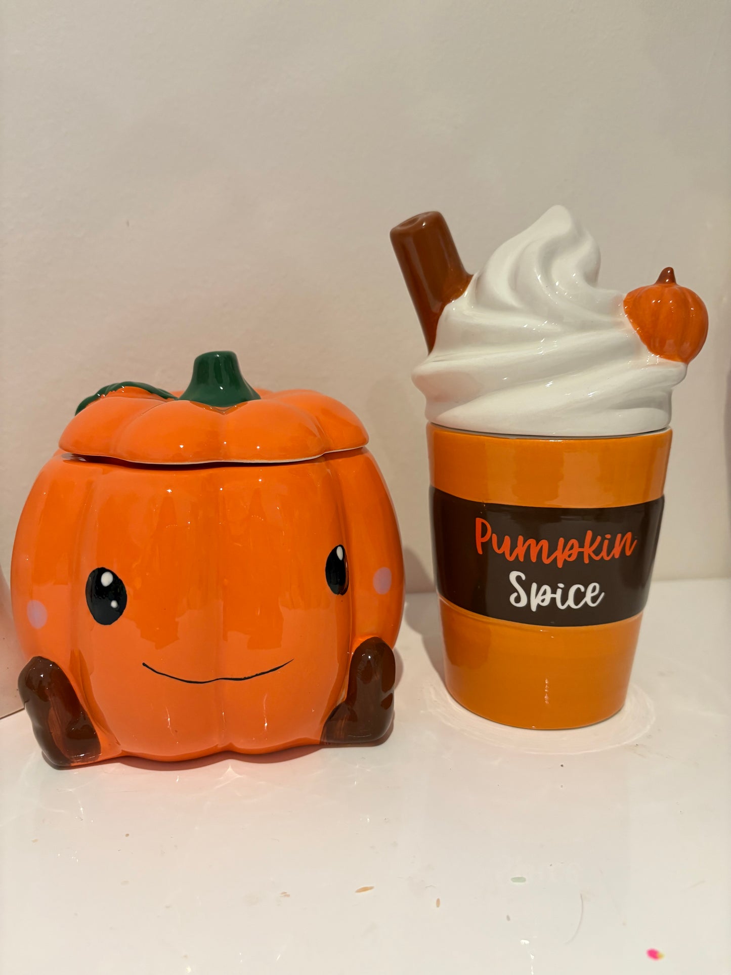 Cute pumpkin burner