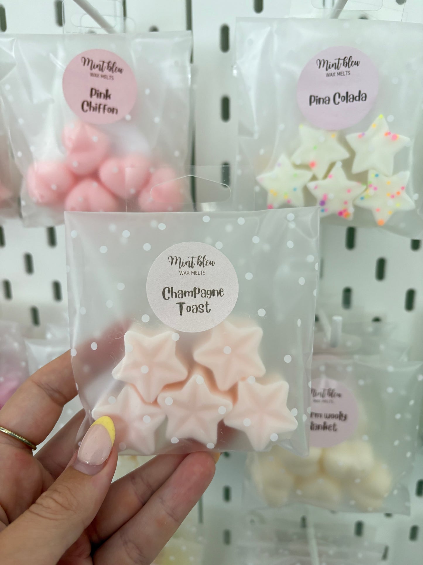 Champagne Toast wax stars