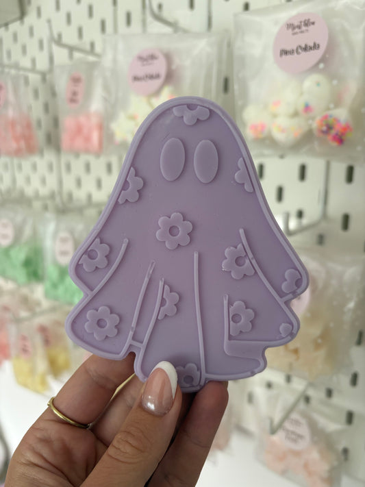 Bewitched groovy ghostie